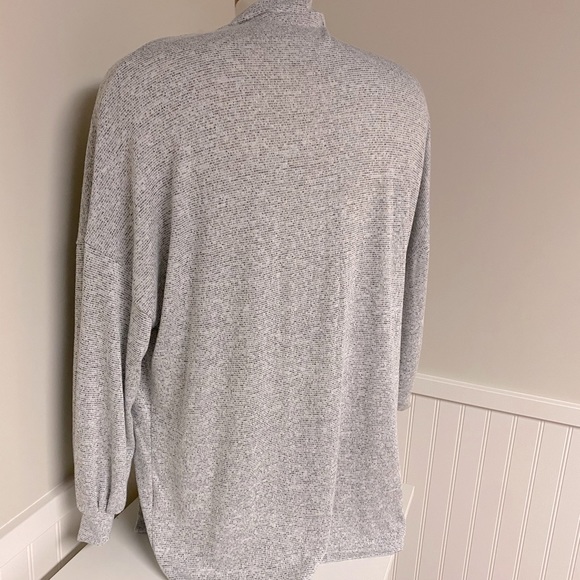 Grey Cardigan - Picture 4 of 4